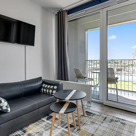 Chlebova Riverside & Gym By Downtown Apartment *